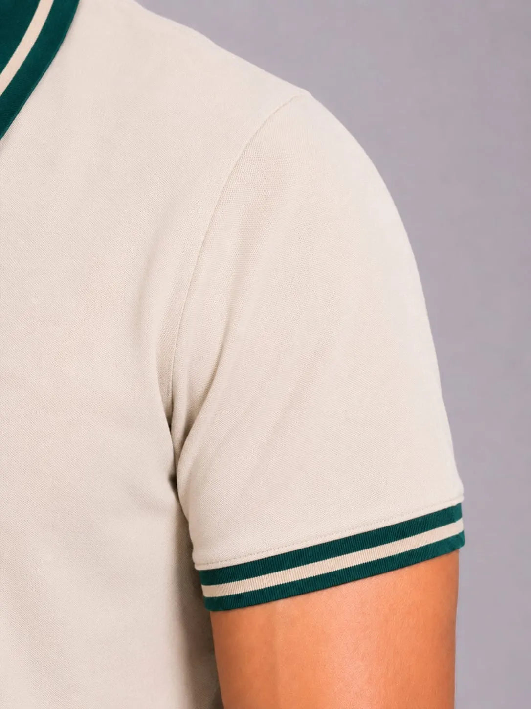 Golf Embroidered Contrast Polo T-Shirt – Beige
