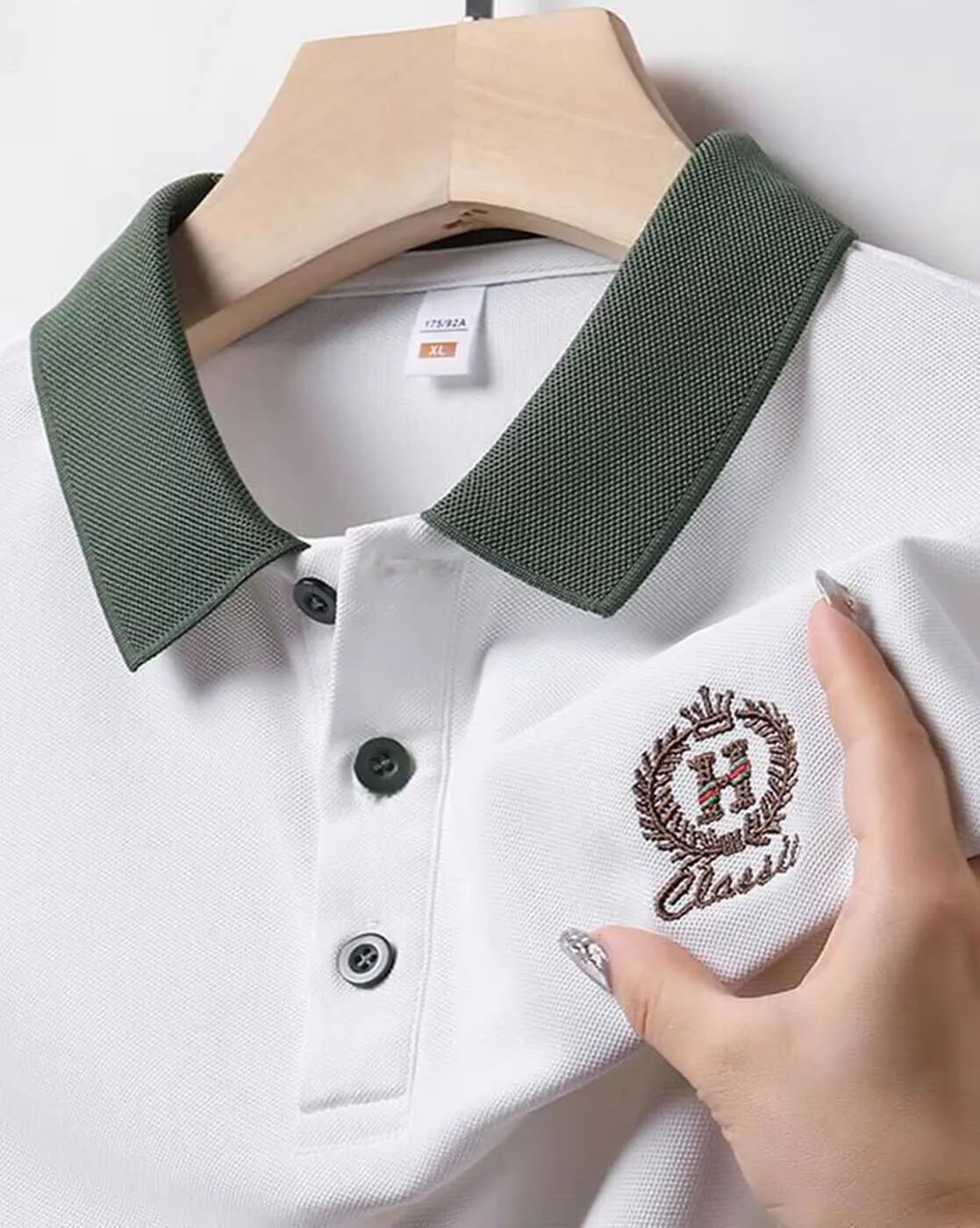 Contrast Collar Embroidered Polo T-Shirt – White